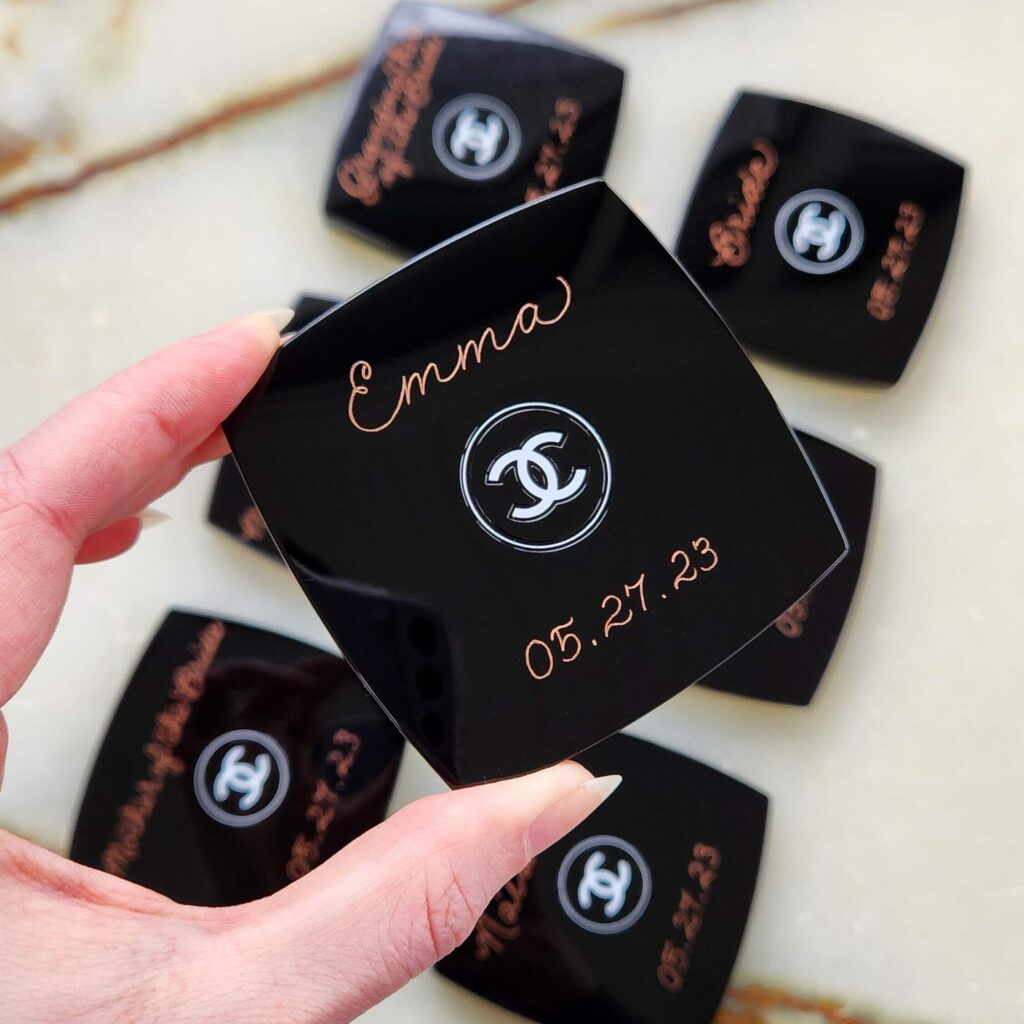 Chanel compact mirror calligraphy engraving